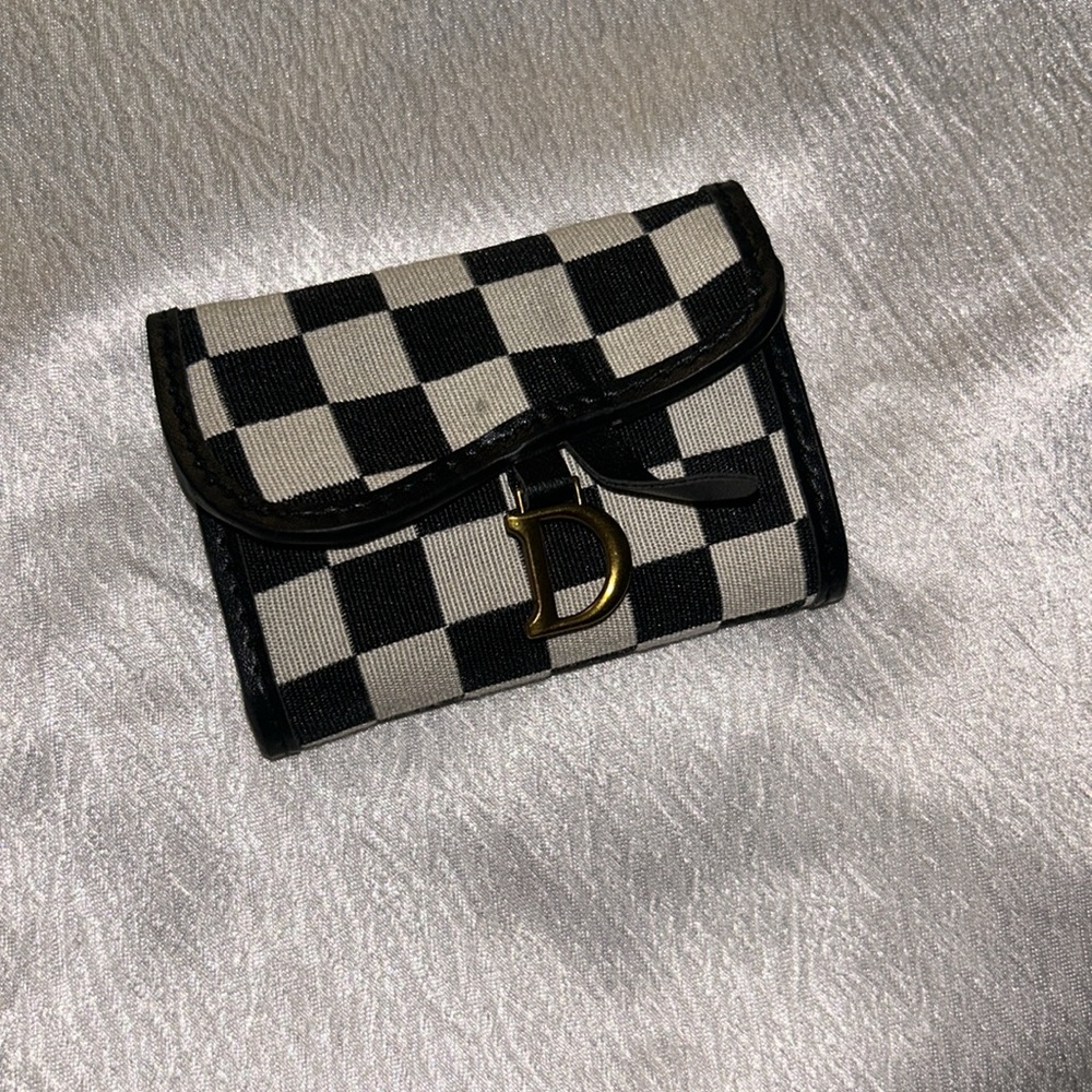 Wallet - Picture 3 of 8